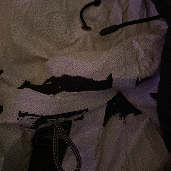 Northface RainJacket - Picture 3 of 4